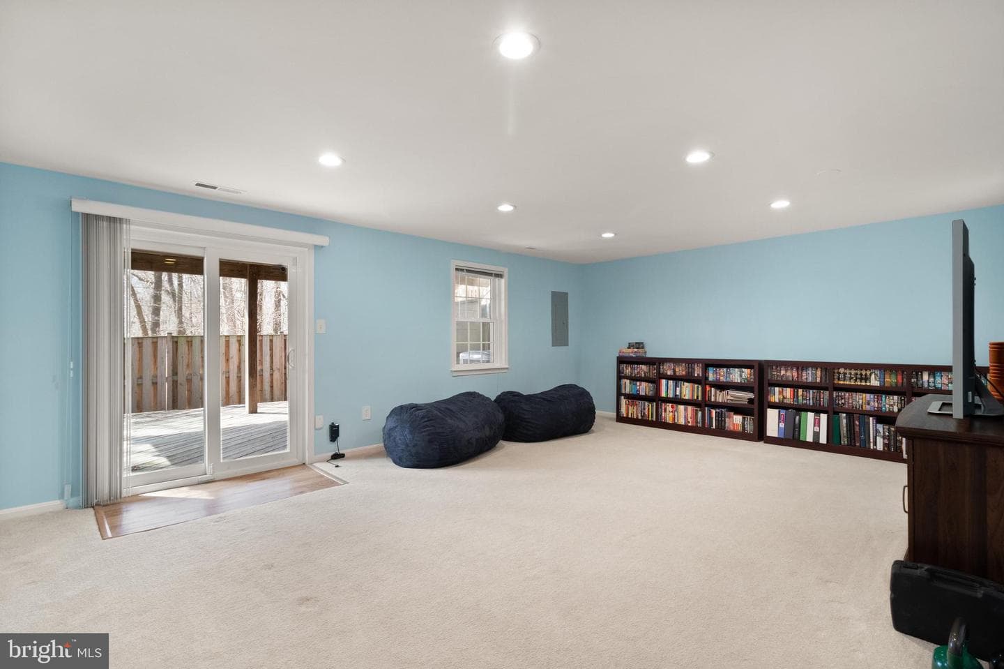 7318 Spring View Court photo 27