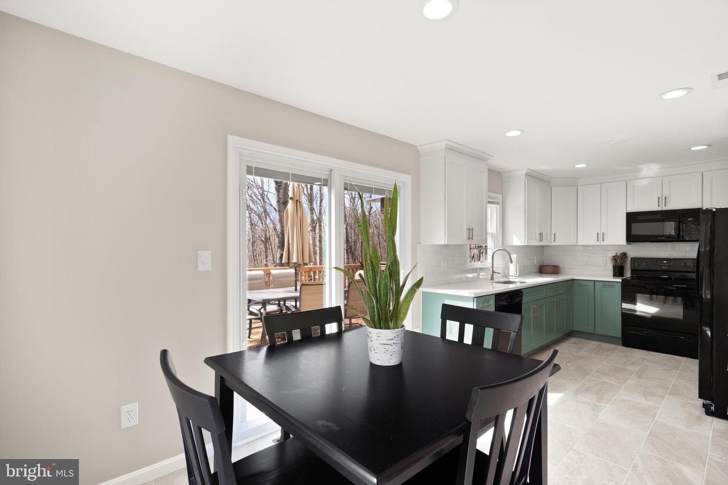 7318 Spring View Court photo 6