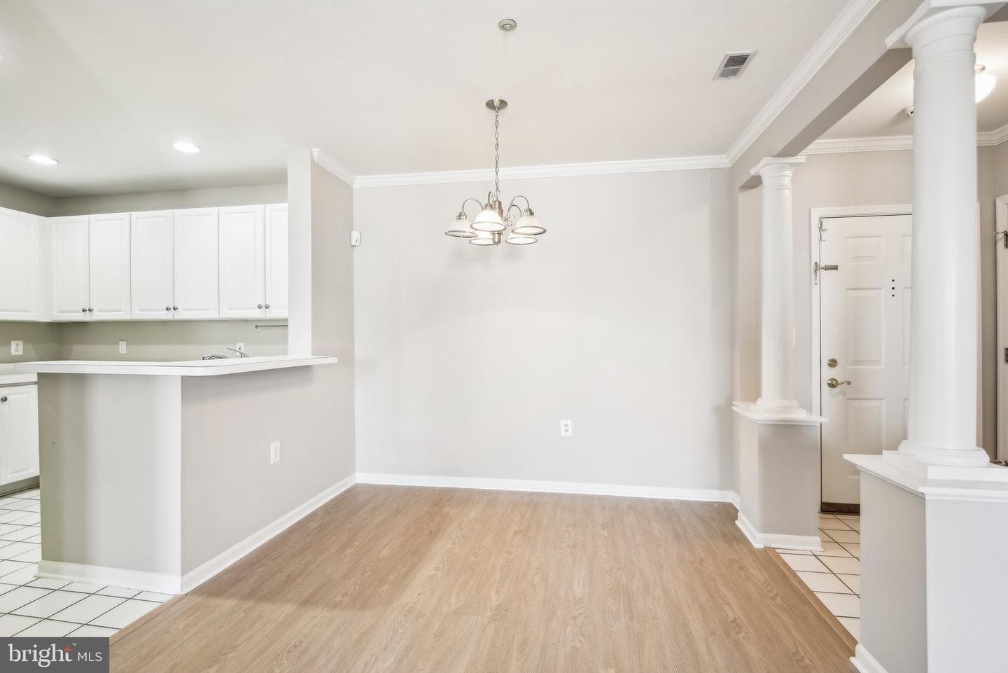 7011 Falls Reach Drive #406 photo 19