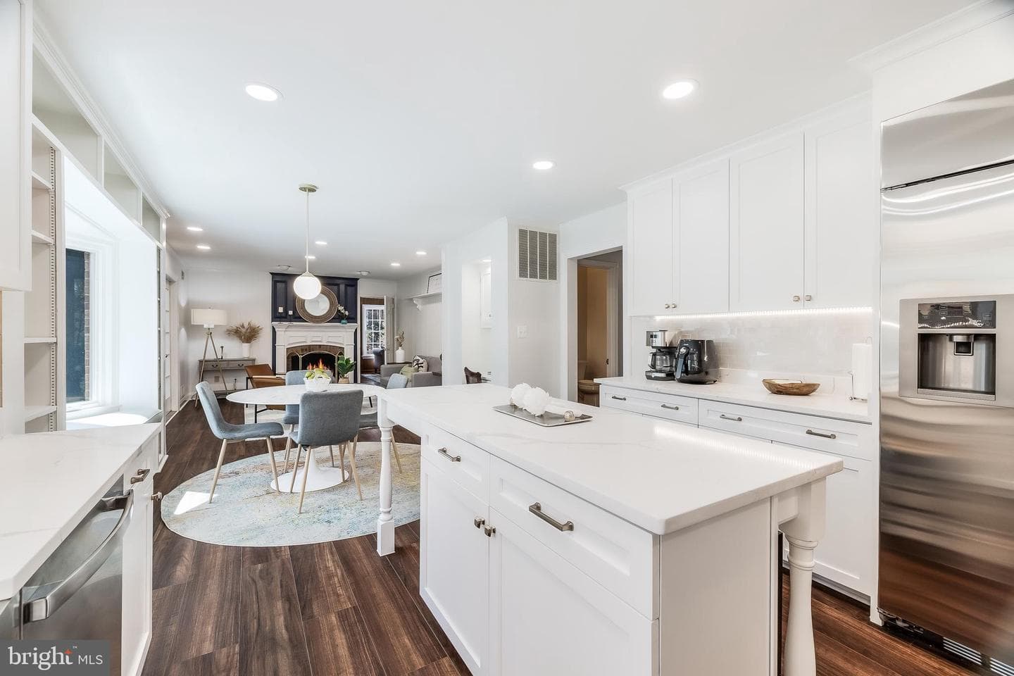 1035 Gelston Circle photo 10
