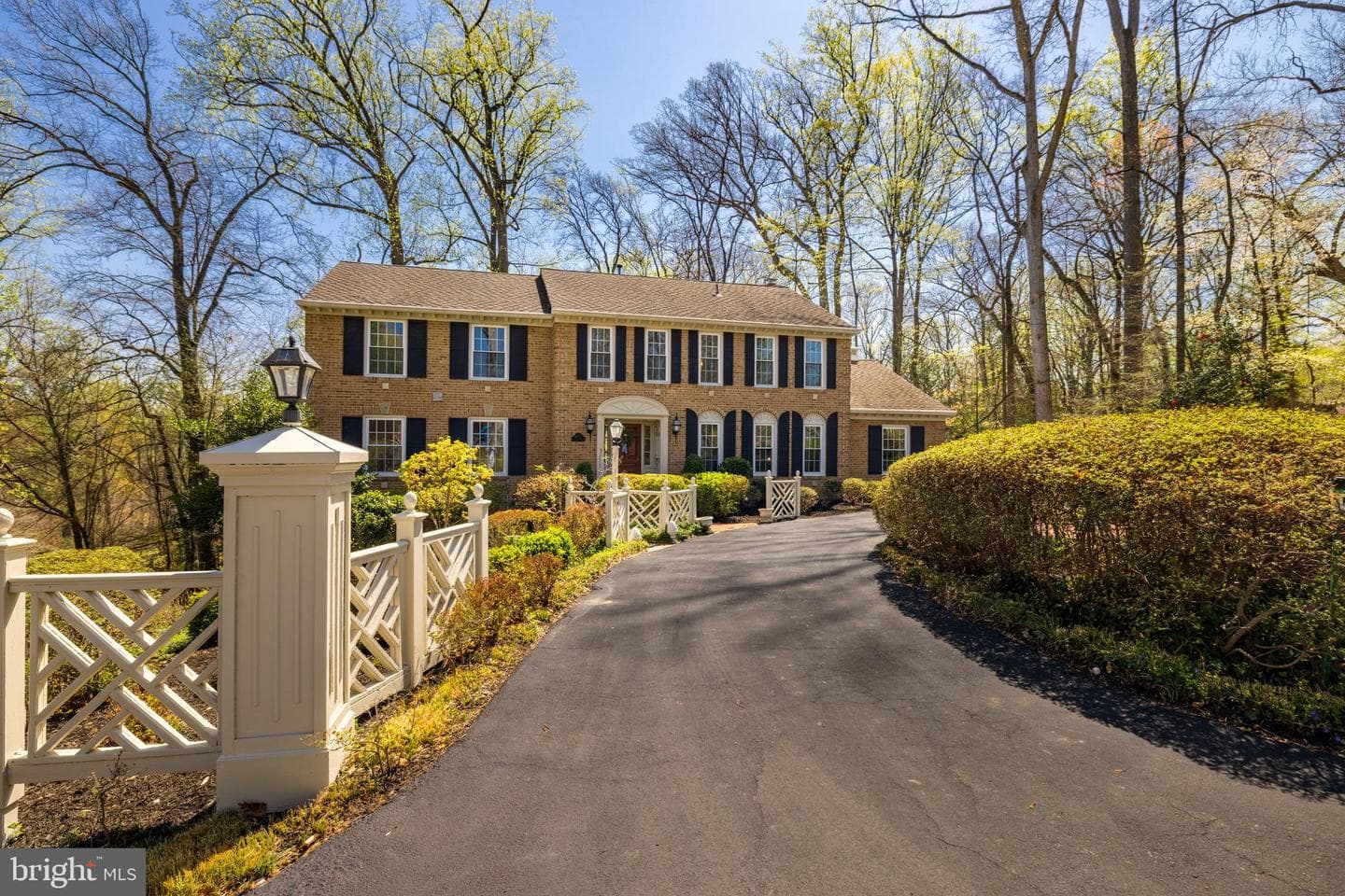1035 Gelston Circle photo 3