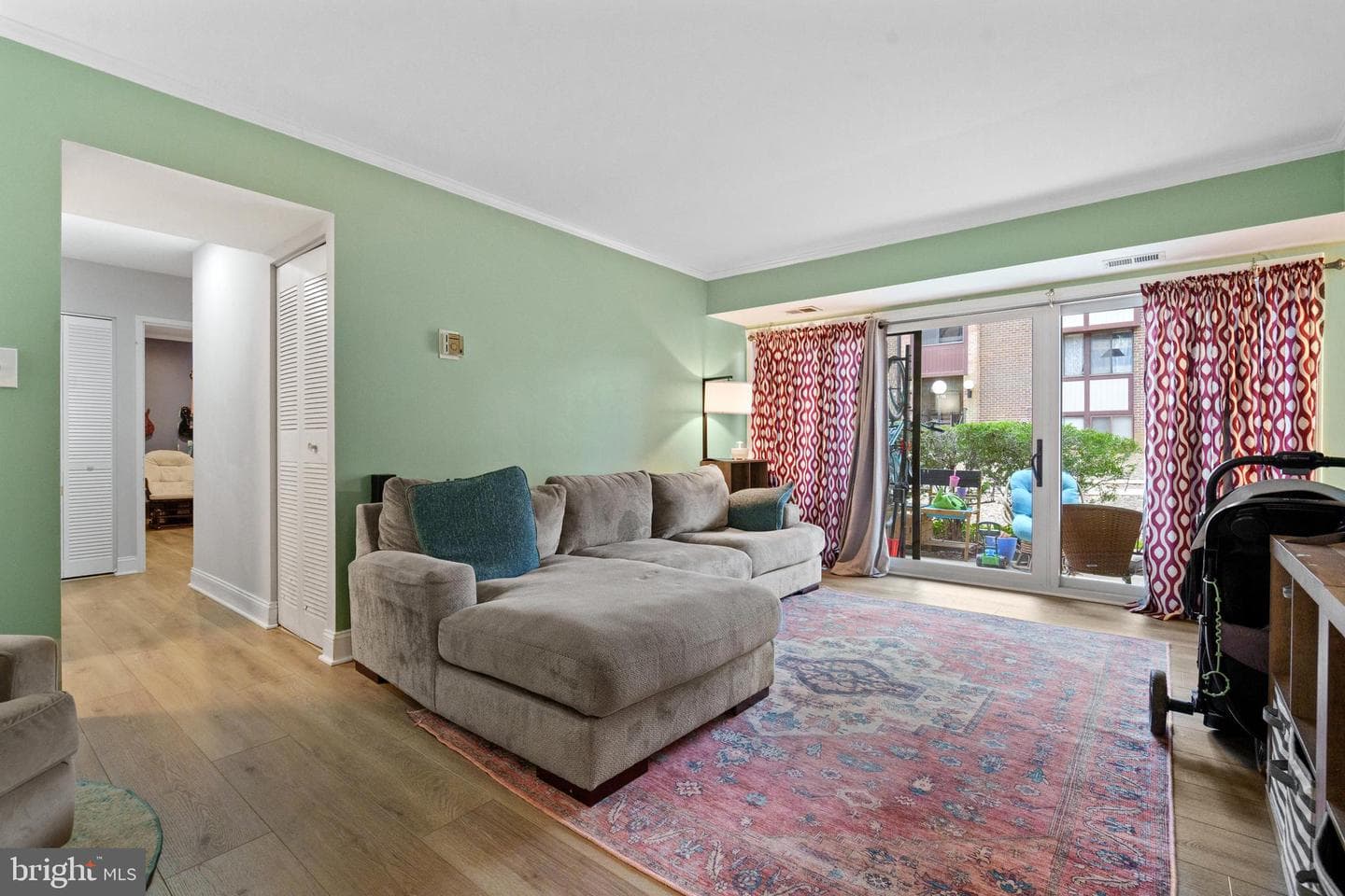 9708 Kingsbridge Drive #2 photo 2