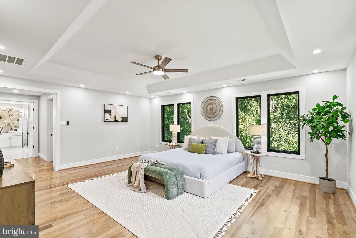 501 Yeonas Drive SW photo 29