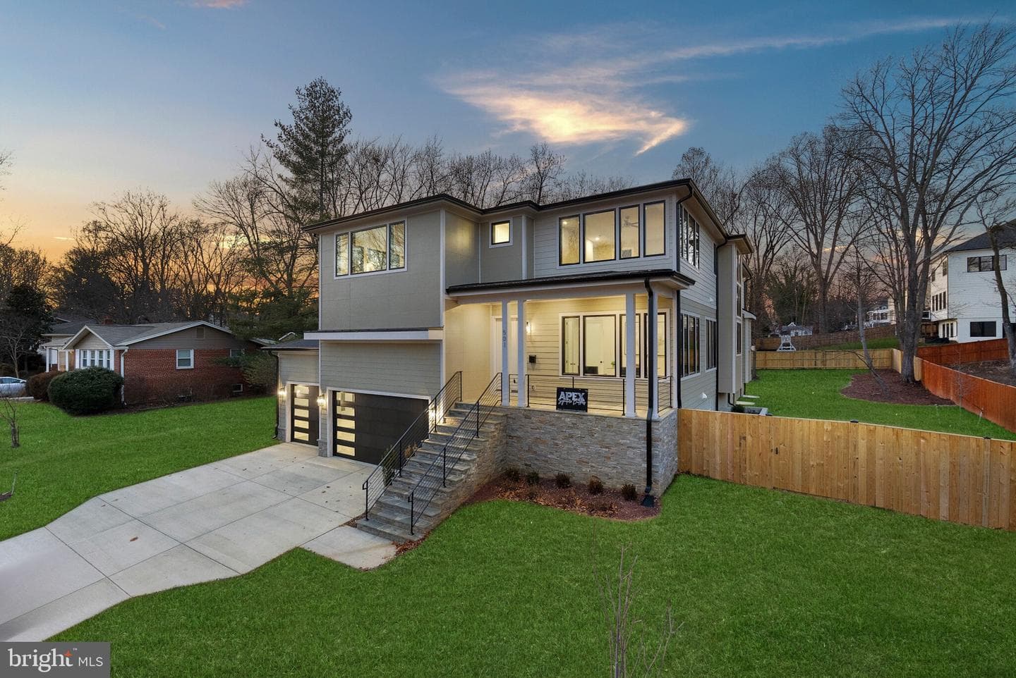 501 Yeonas Drive SW photo 4