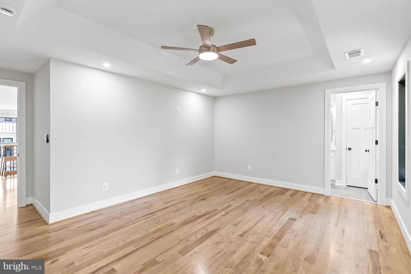501 Yeonas Drive SW photo 46