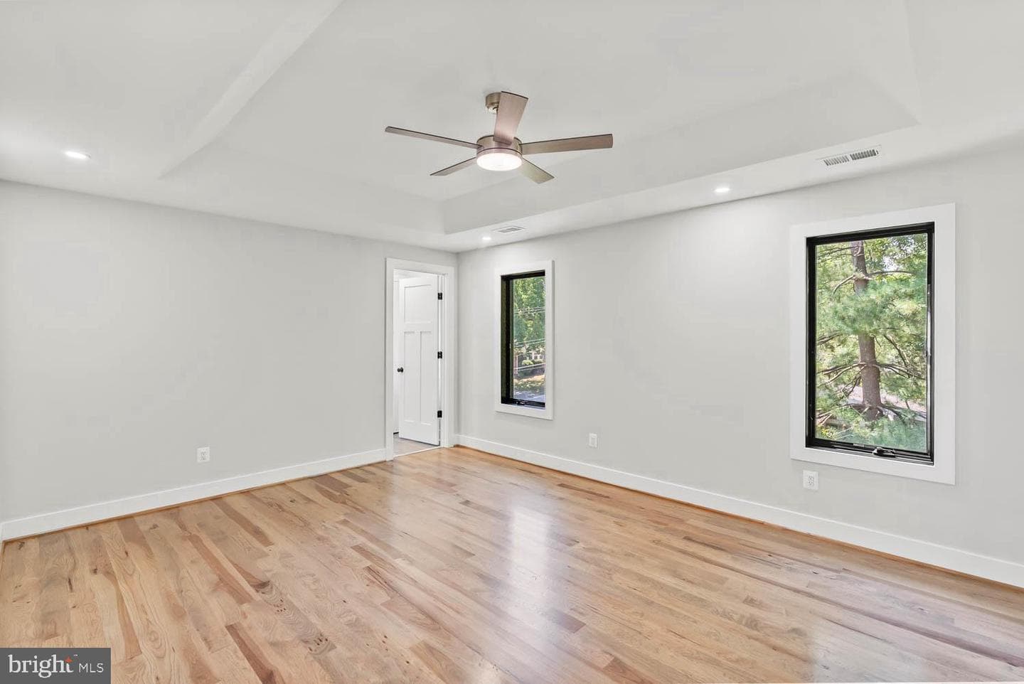 501 Yeonas Drive SW photo 52