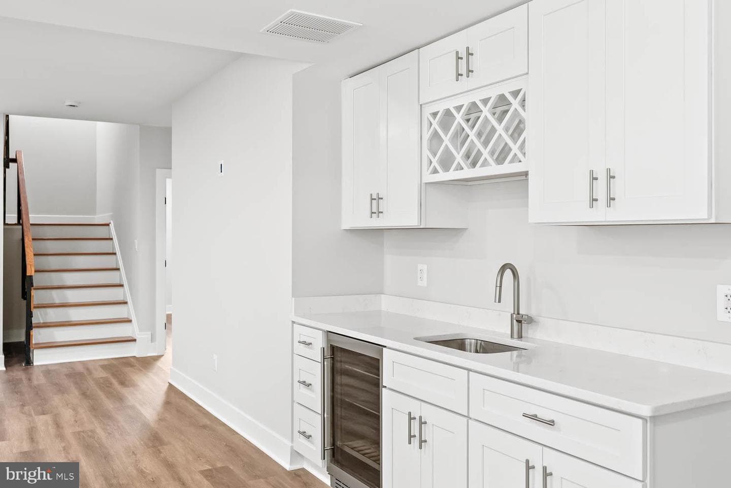 501 Yeonas Drive SW photo 61