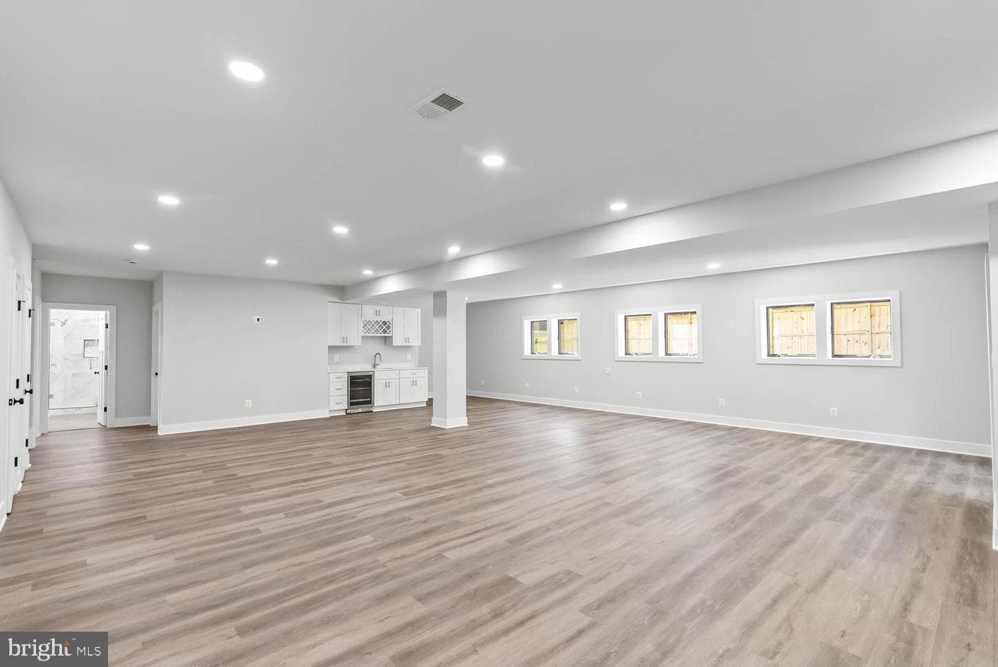 501 Yeonas Drive SW photo 62