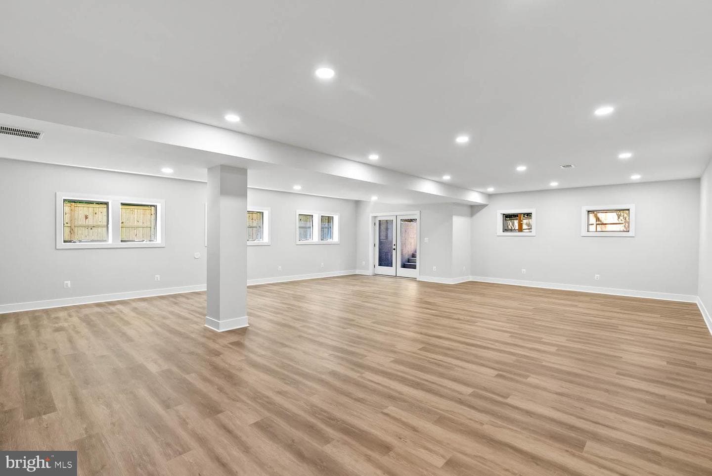 501 Yeonas Drive SW photo 68