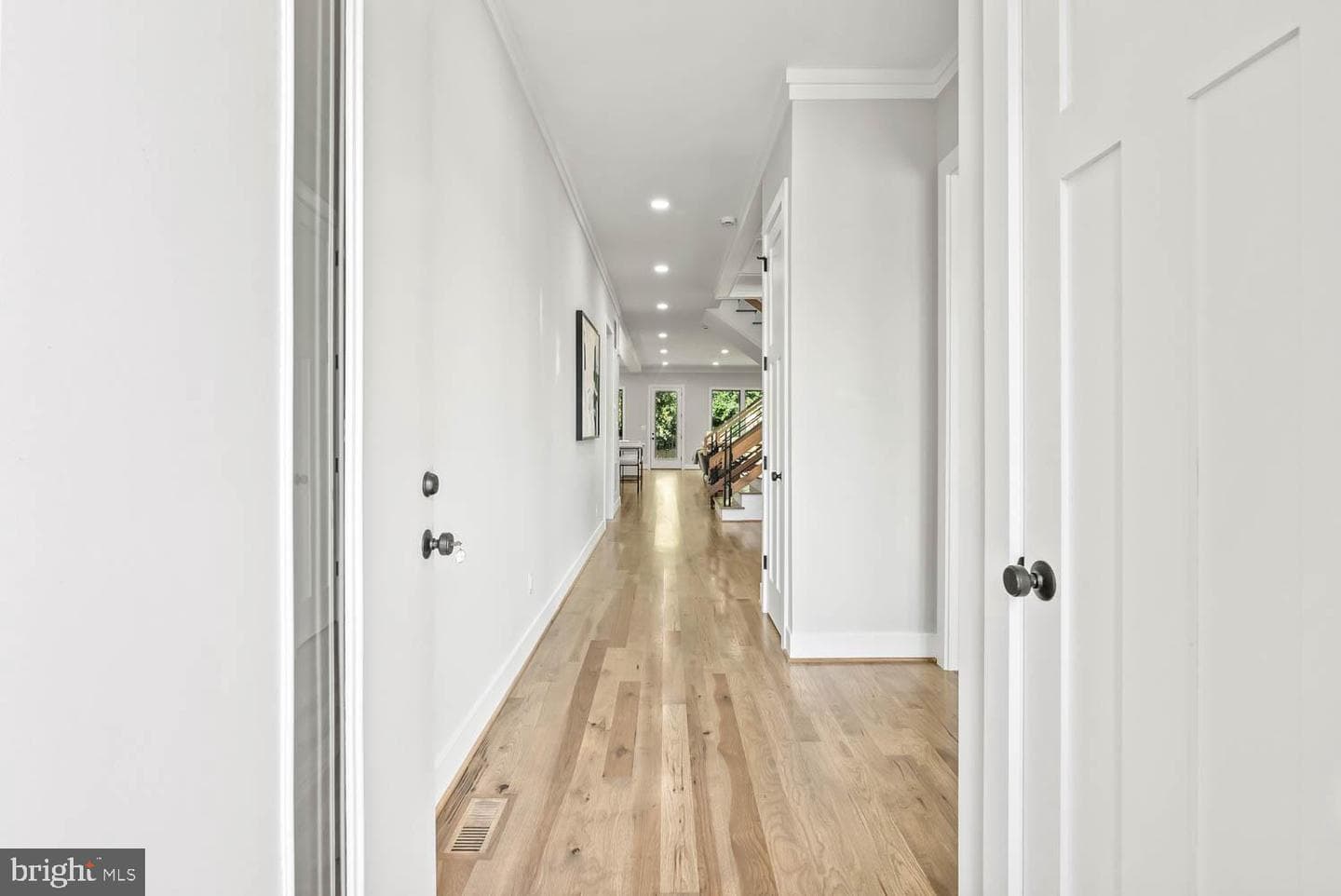 501 Yeonas Drive SW photo 69