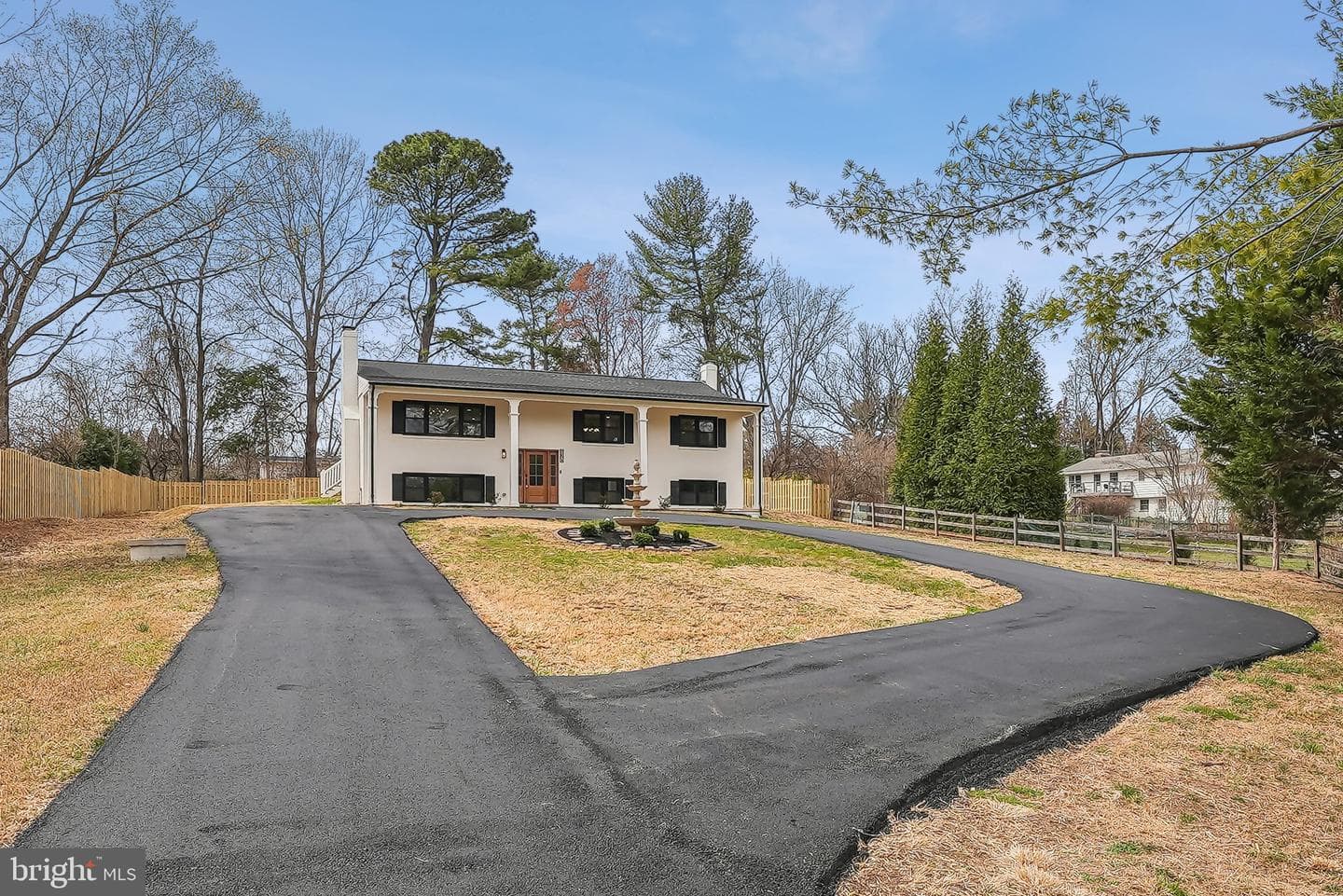 820 Walker Road photo 17