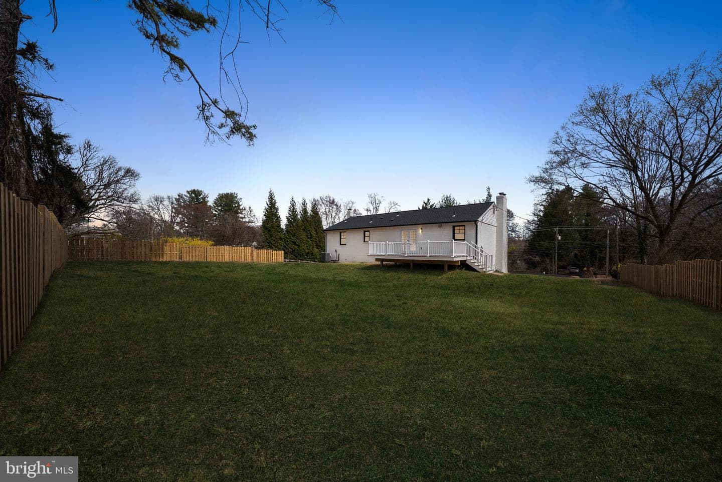 820 Walker Road photo 3