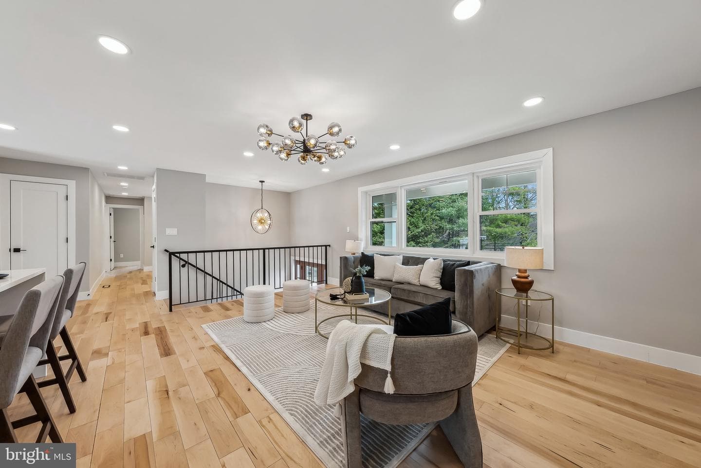 820 Walker Road photo 33