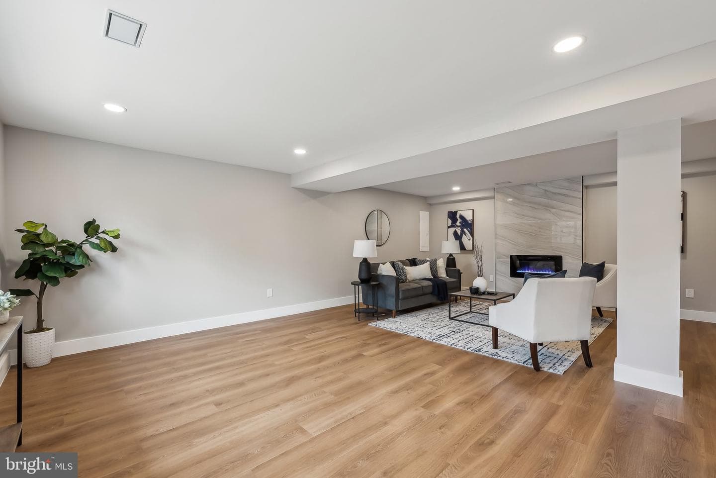 820 Walker Road photo 53