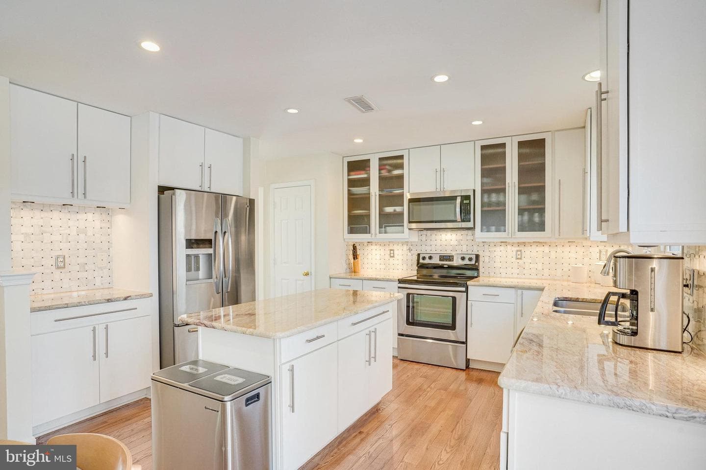 1506 Summerset Place photo 12