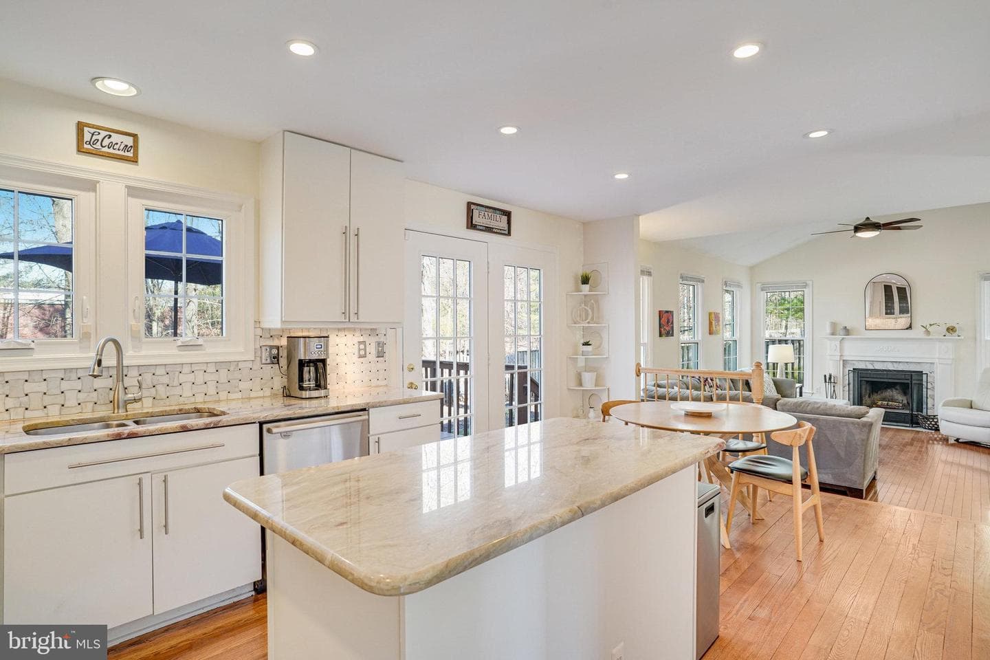 1506 Summerset Place photo 13