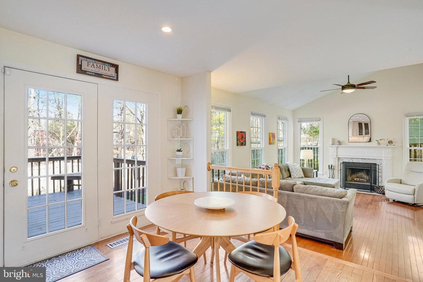 1506 Summerset Place photo 14