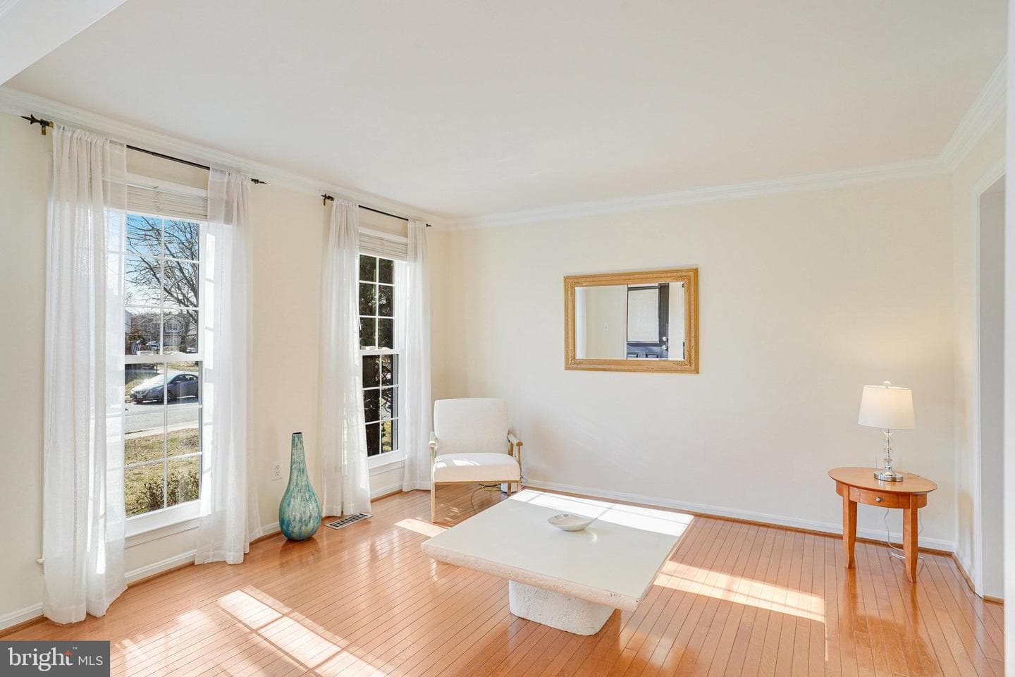 1506 Summerset Place photo 5