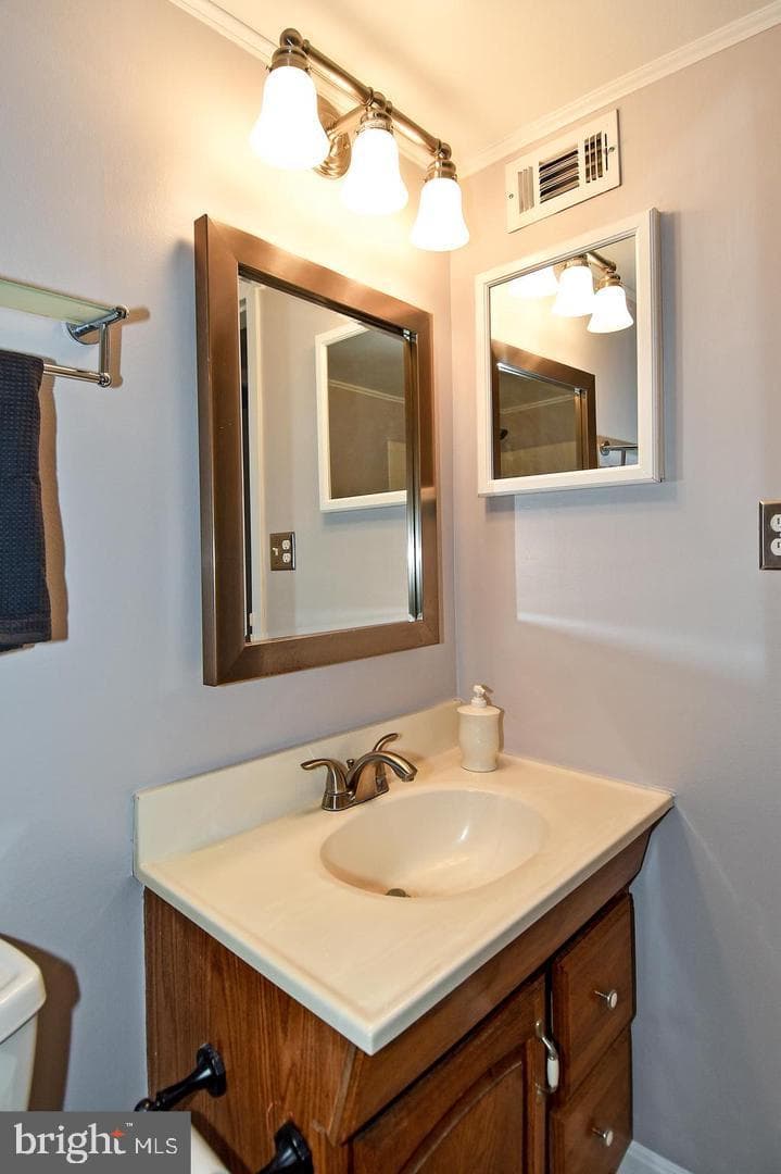 6001 Arlington Boulevard #406 photo 18