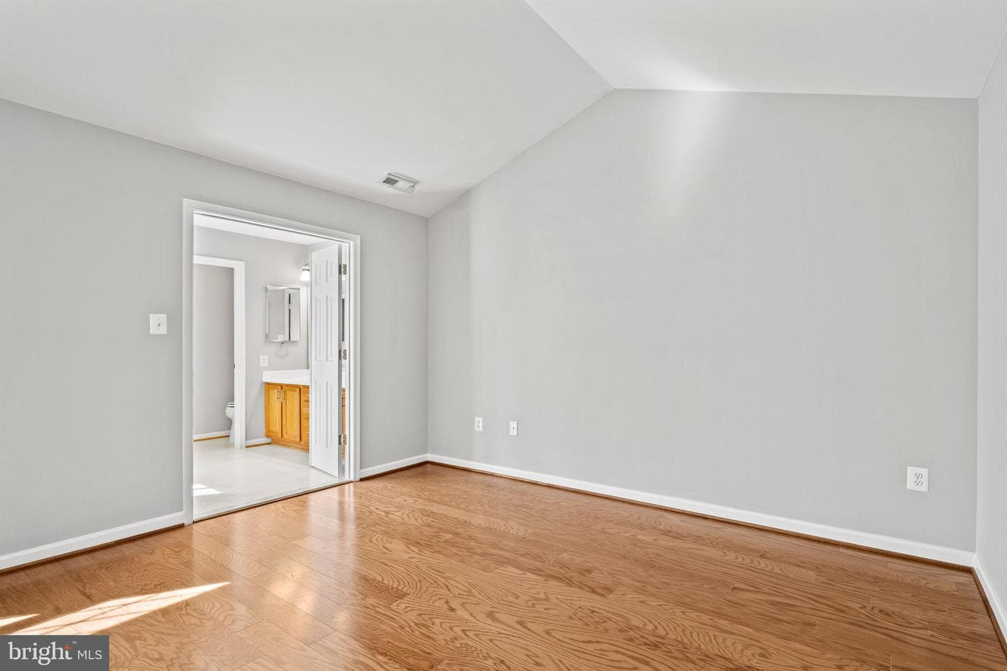 11503 Rothbury Square photo 10