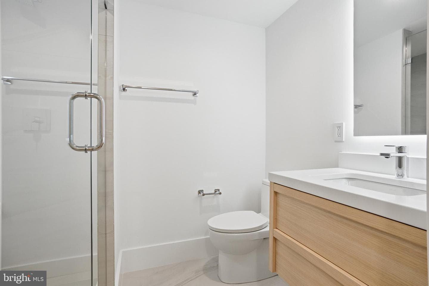 1747 Gilson Street photo 54