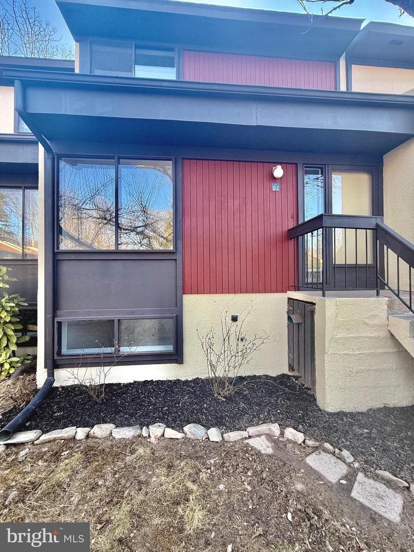 2102 Cartwright Place photo 2