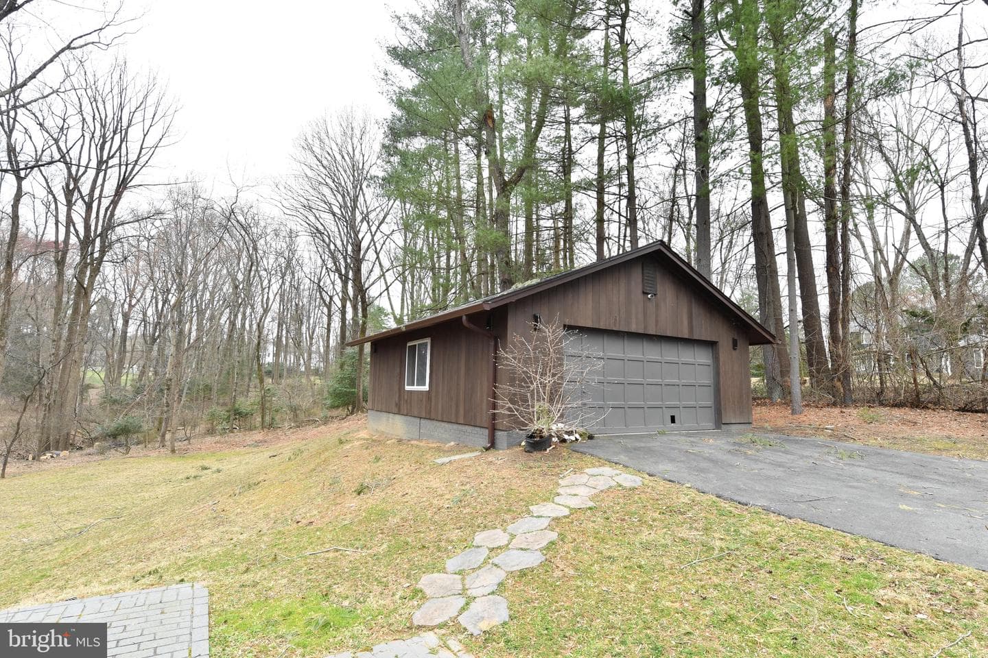 10209 Westford Drive photo 4
