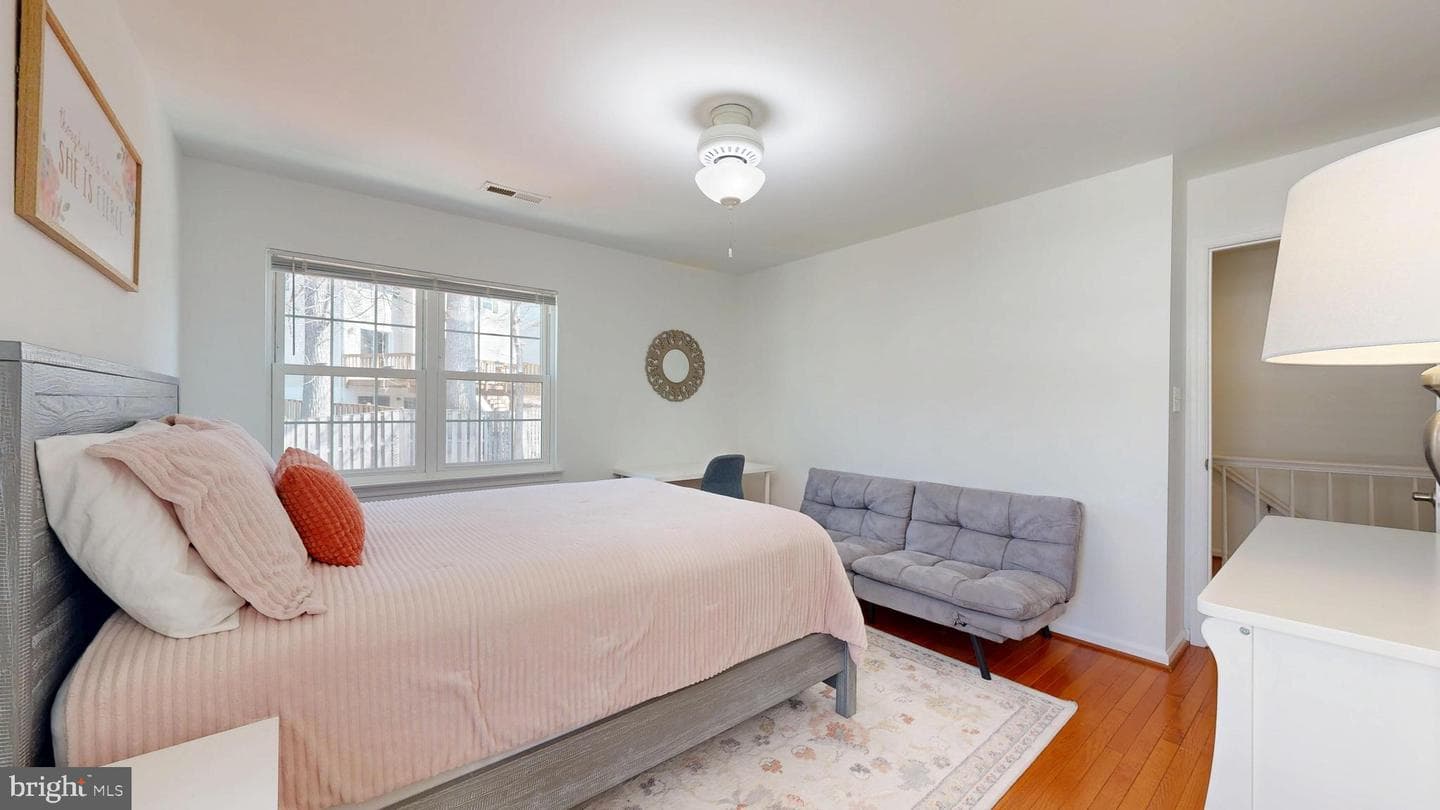 10016 Park Woods Lane photo 32