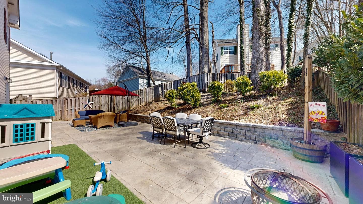 10016 Park Woods Lane photo 40