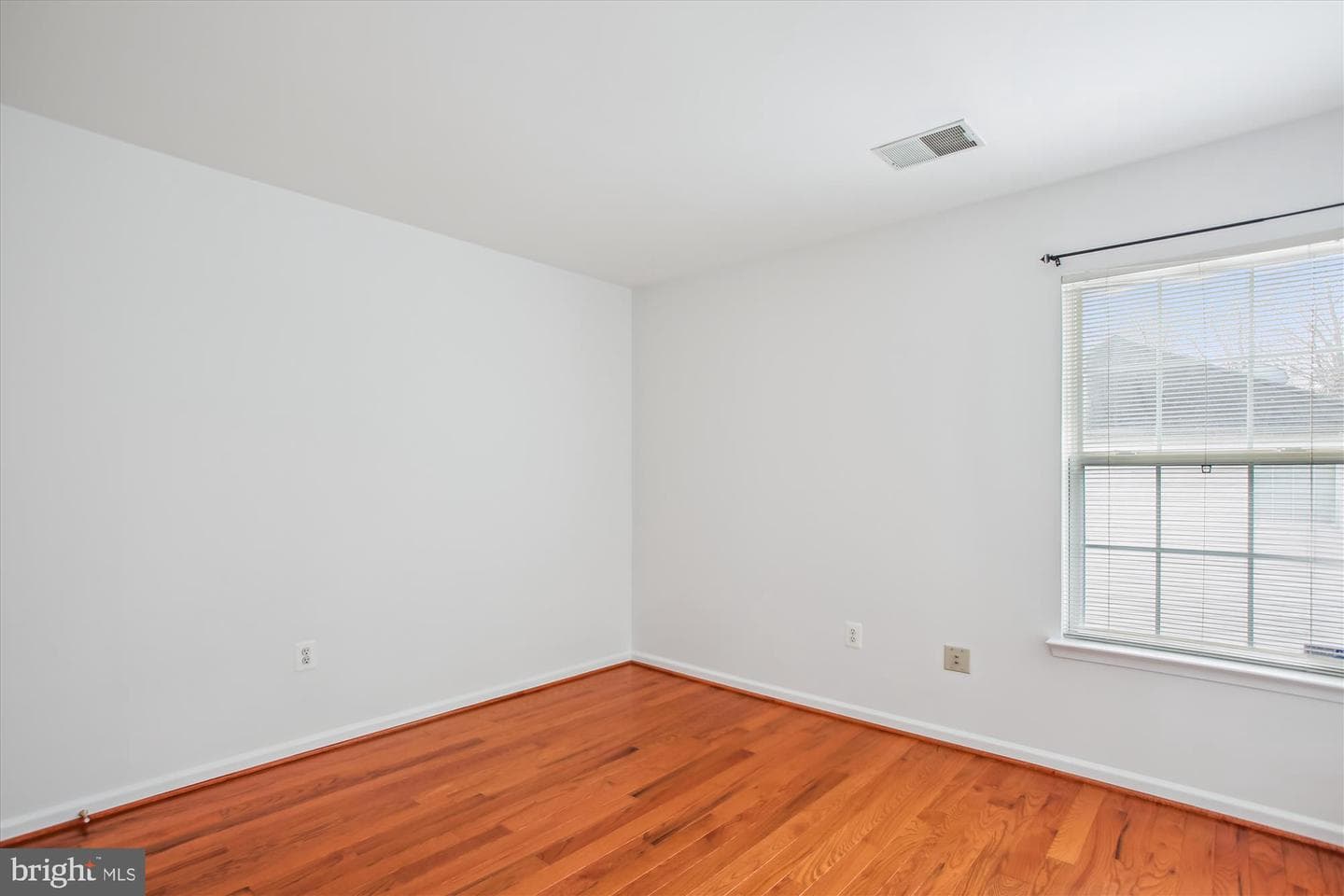 8429 Ambrose Court photo 27