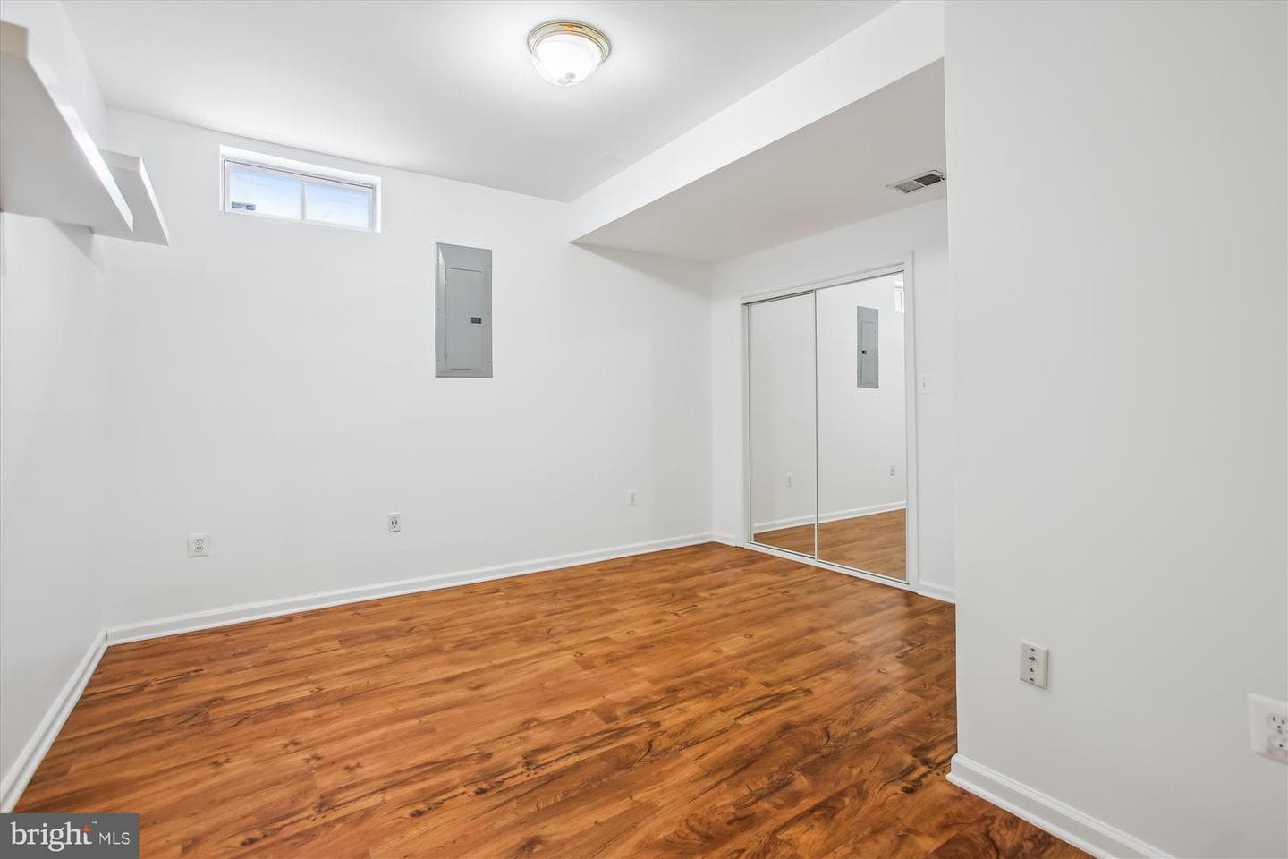 8429 Ambrose Court photo 32