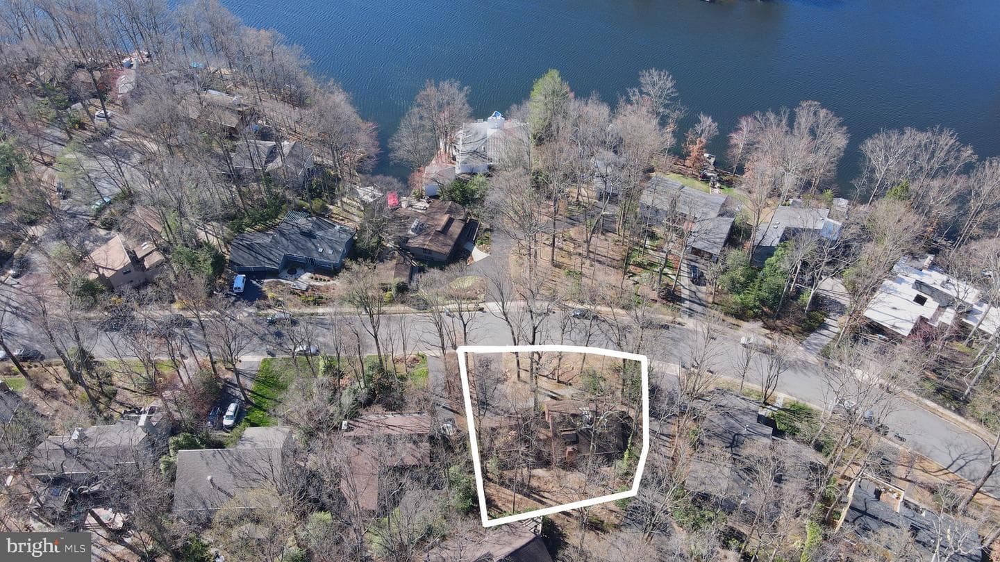1941 Upper Lake Drive photo 3