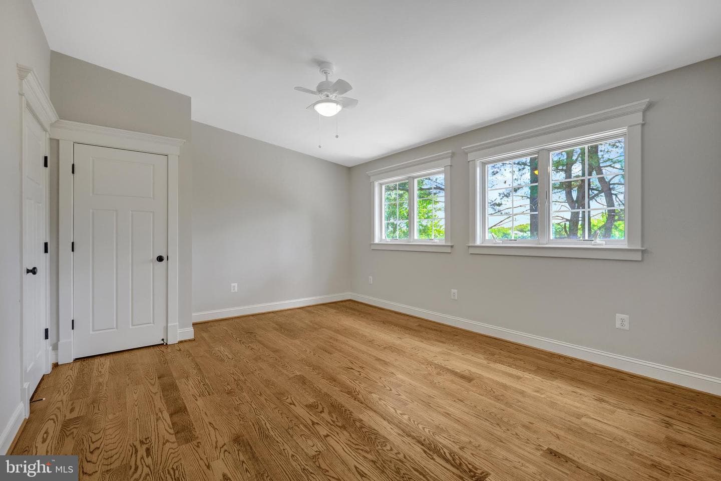 309 Charles Street SE photo 58
