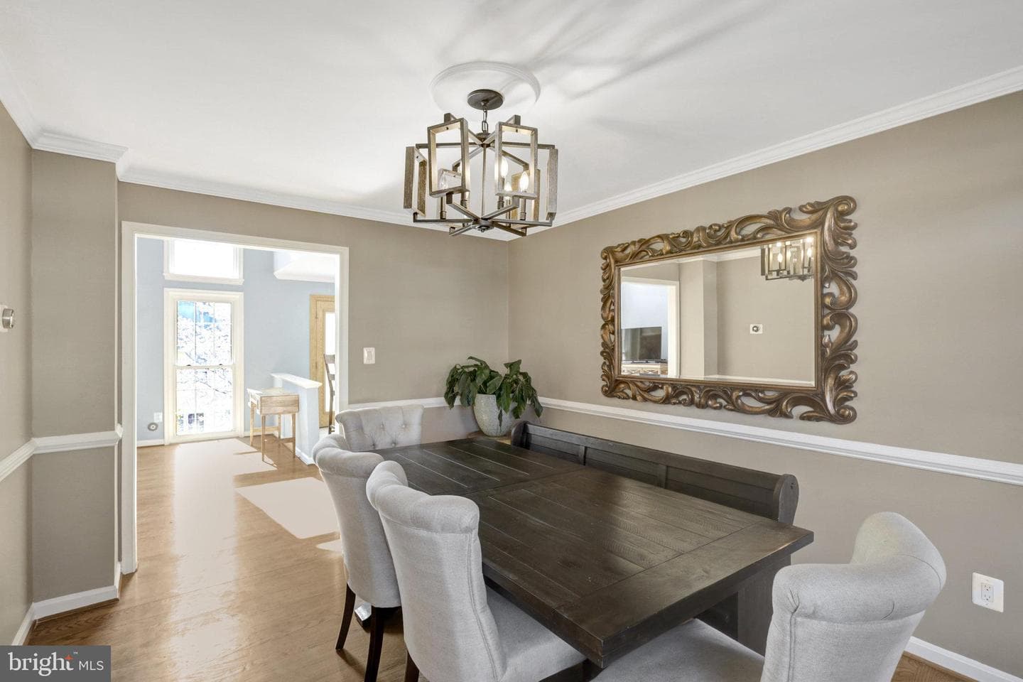 8497 Silverview Drive photo 8