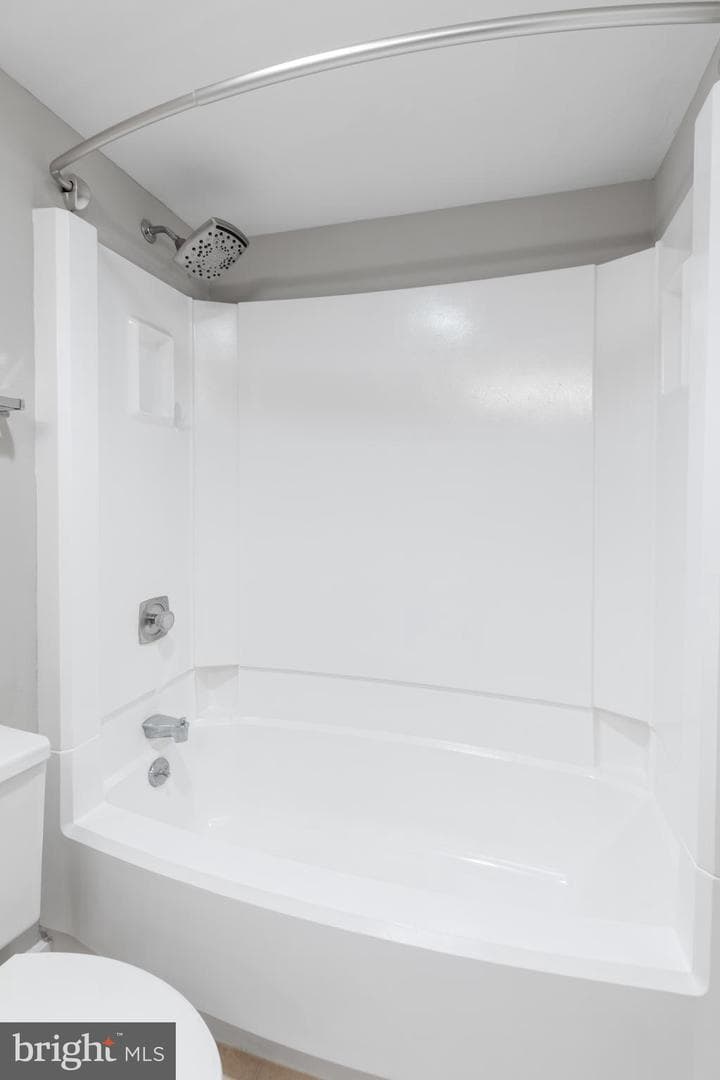 8350 Greensboro Drive #707 photo 21