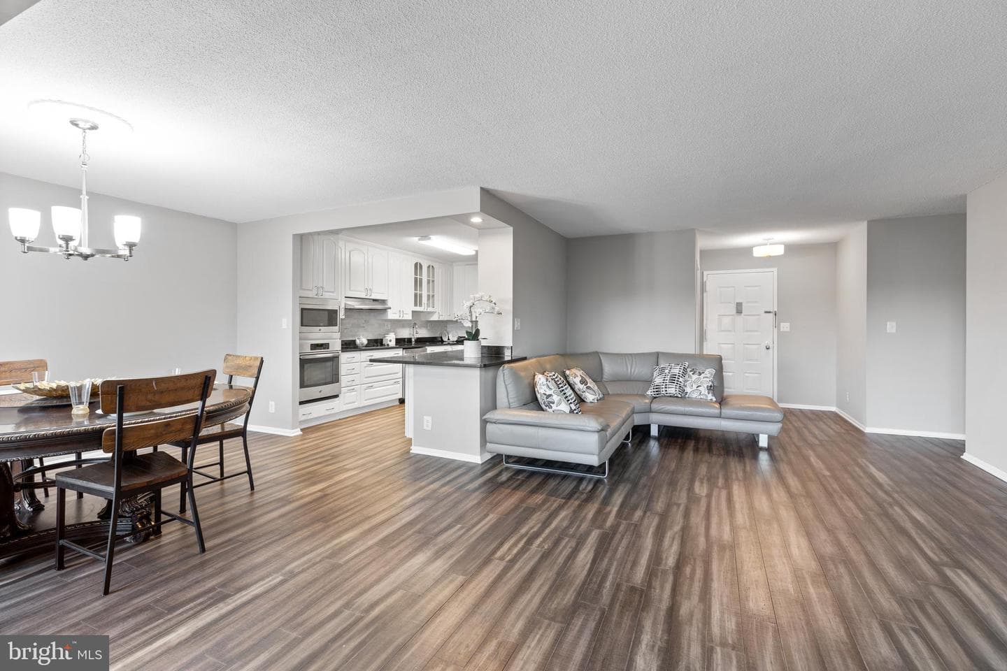 8350 Greensboro Drive #707 photo 6