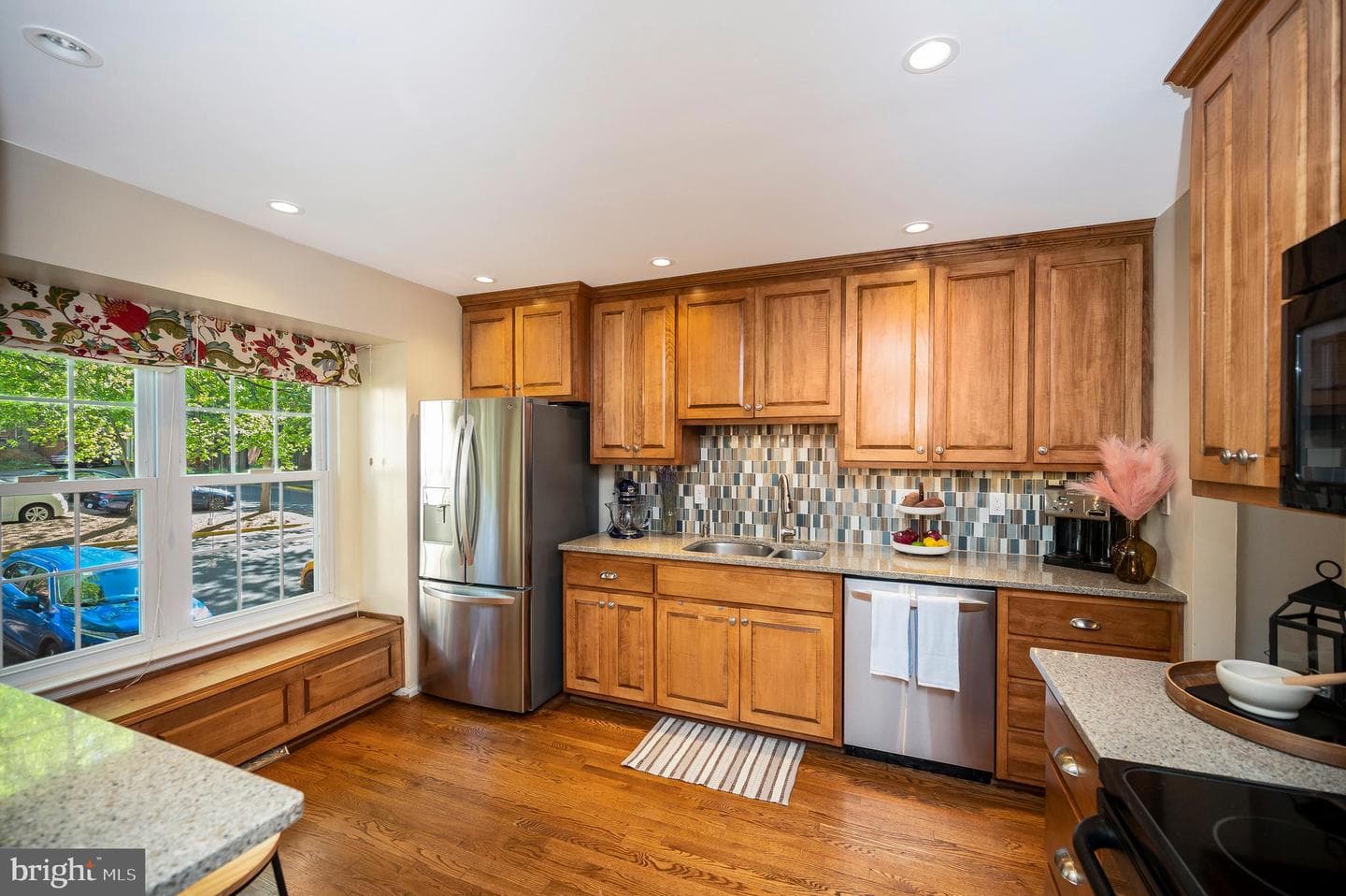 6164 Forest Creek Court photo 8