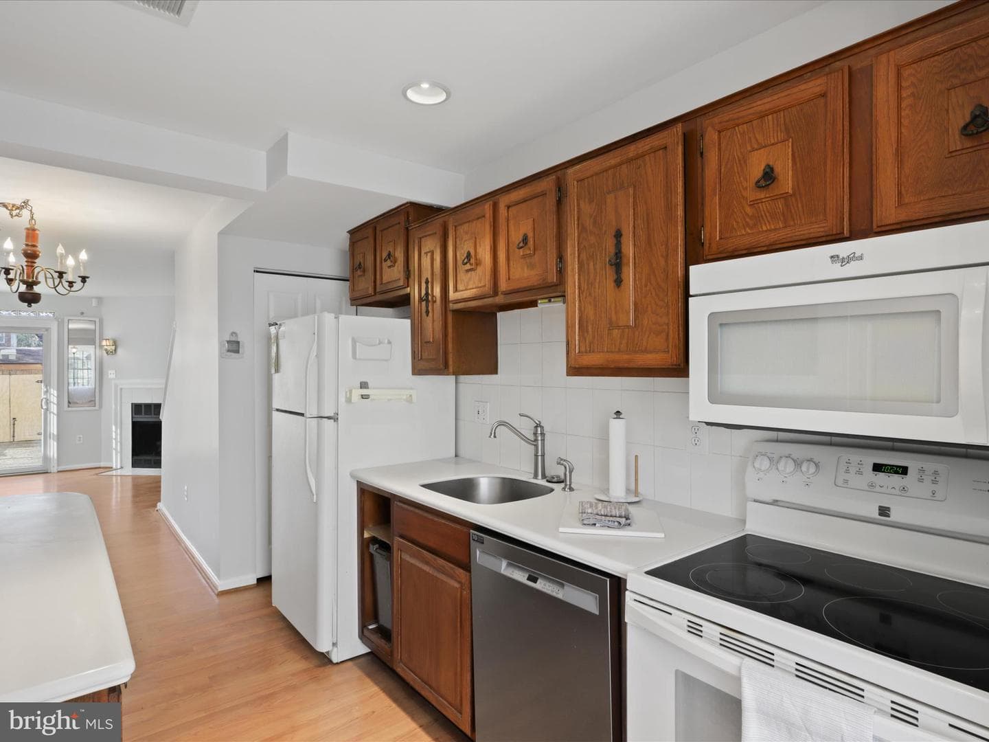 4251 Sauterne Court photo 6