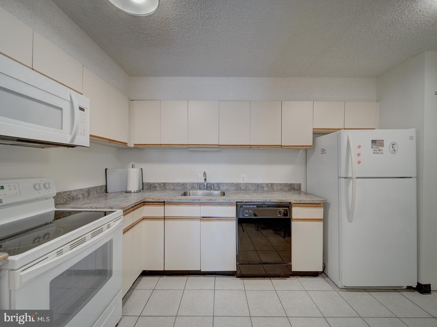 3800 Powell Lane #727 photo 10