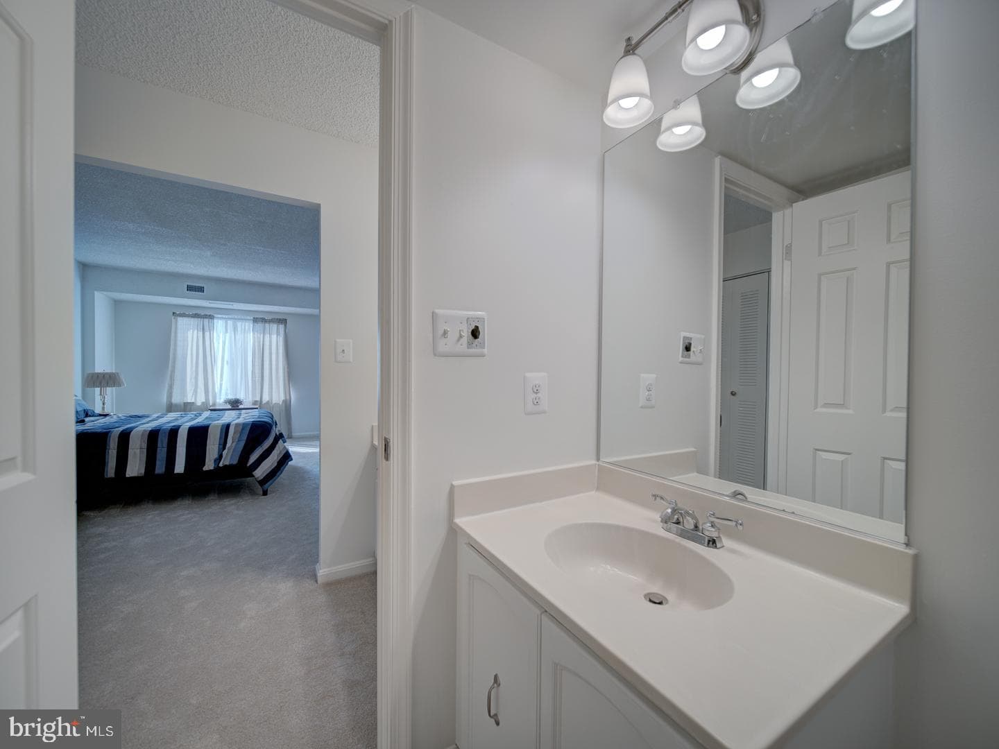 3800 Powell Lane #727 photo 28