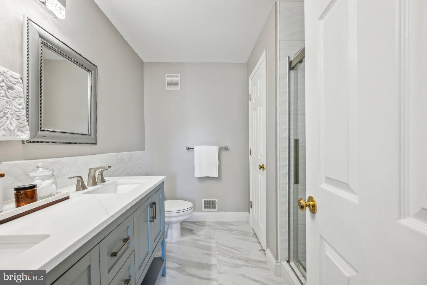 8830 Ashgrove House Lane #201 photo 25