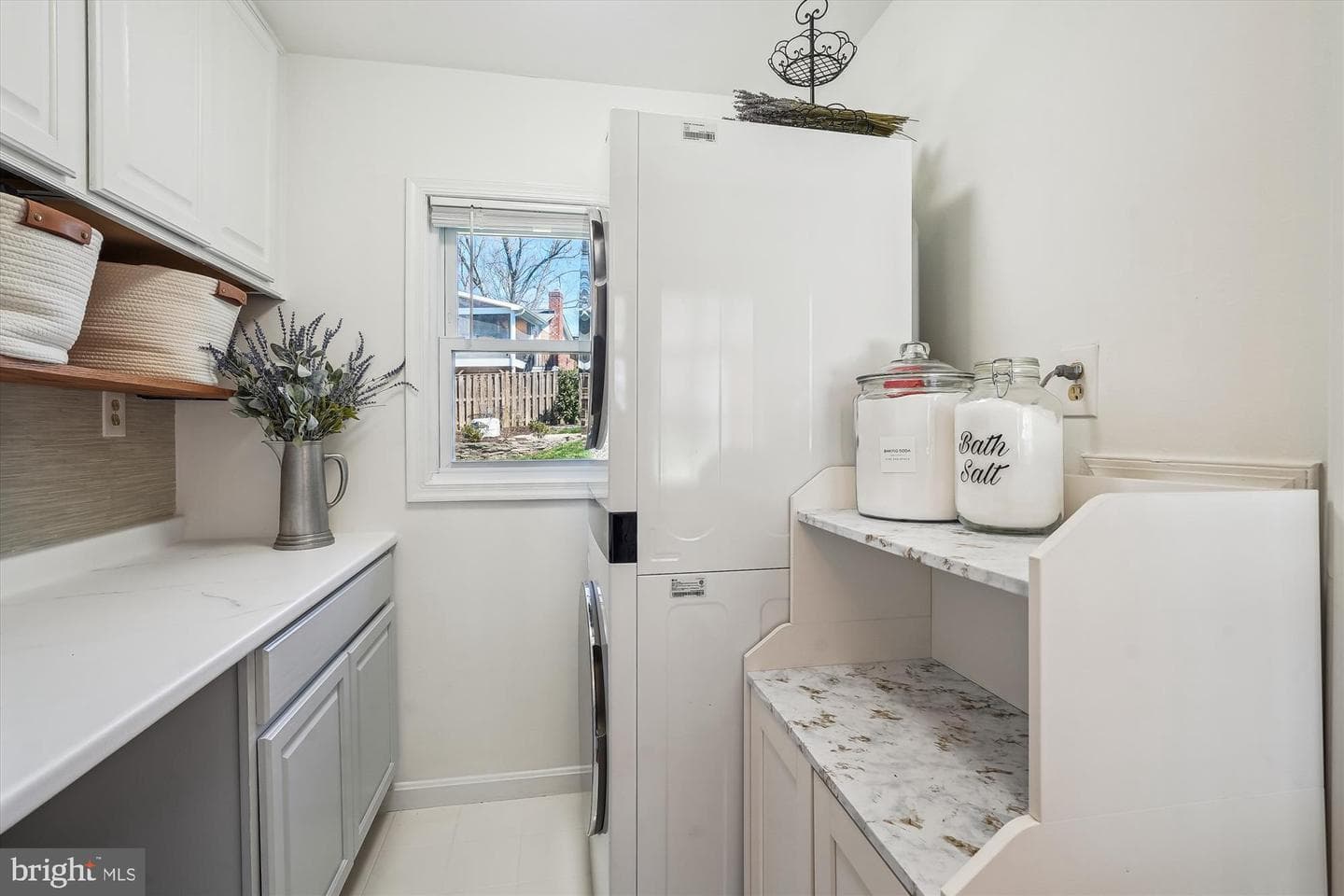 5517 Yorkshire Street photo 11