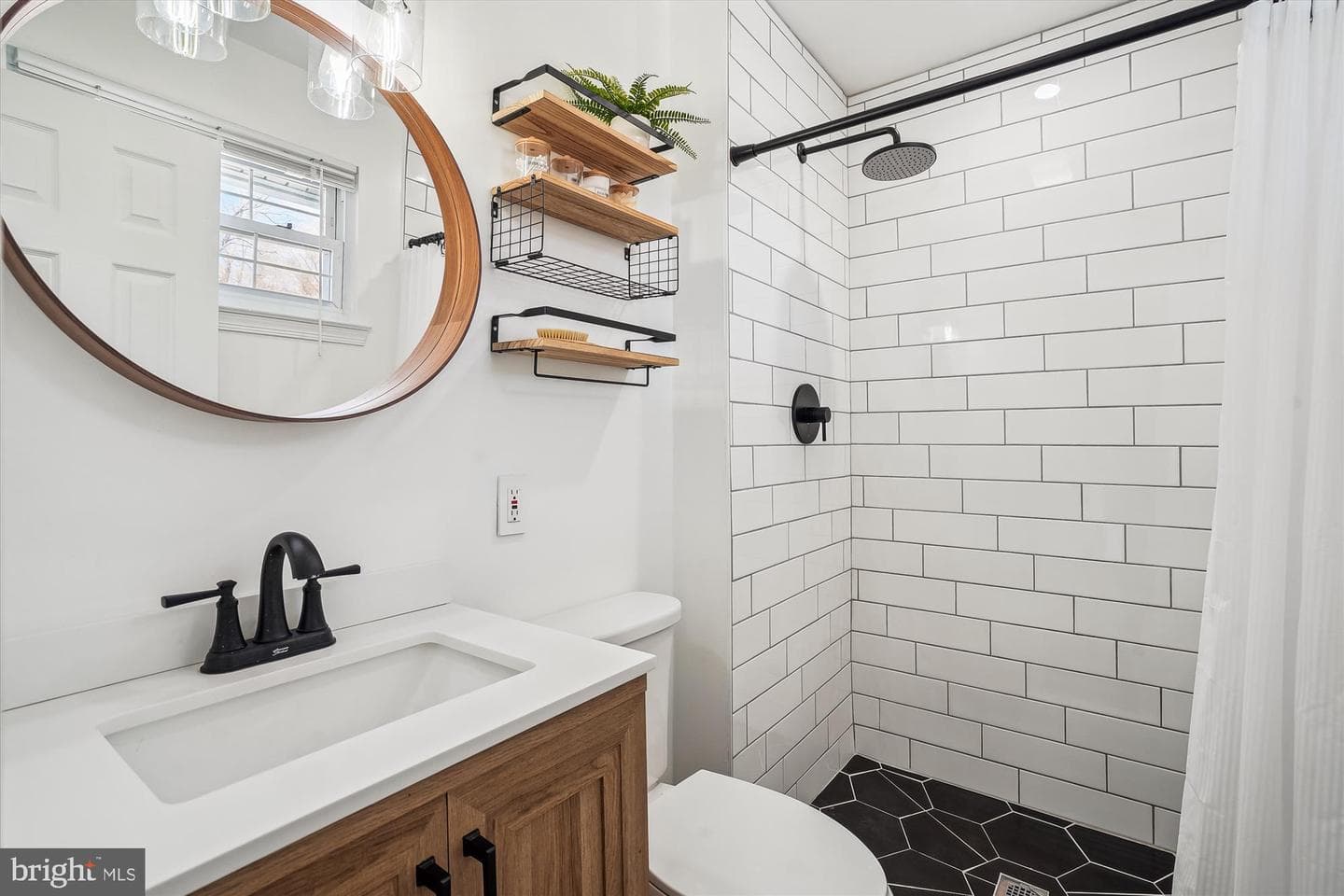 5517 Yorkshire Street photo 18