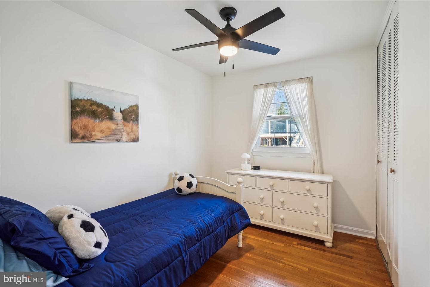 5517 Yorkshire Street photo 21