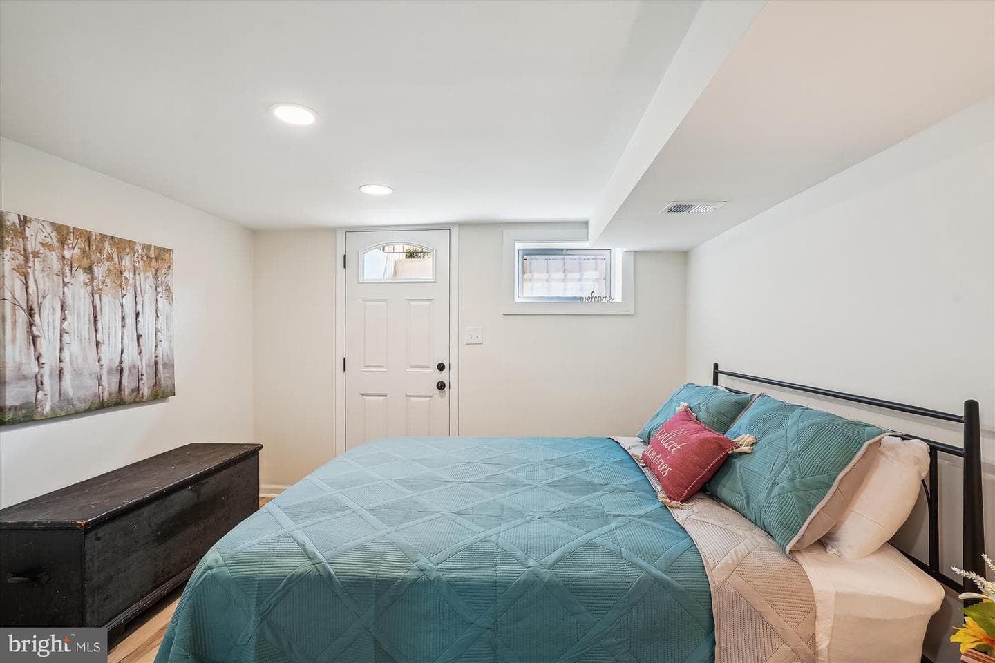 5517 Yorkshire Street photo 26