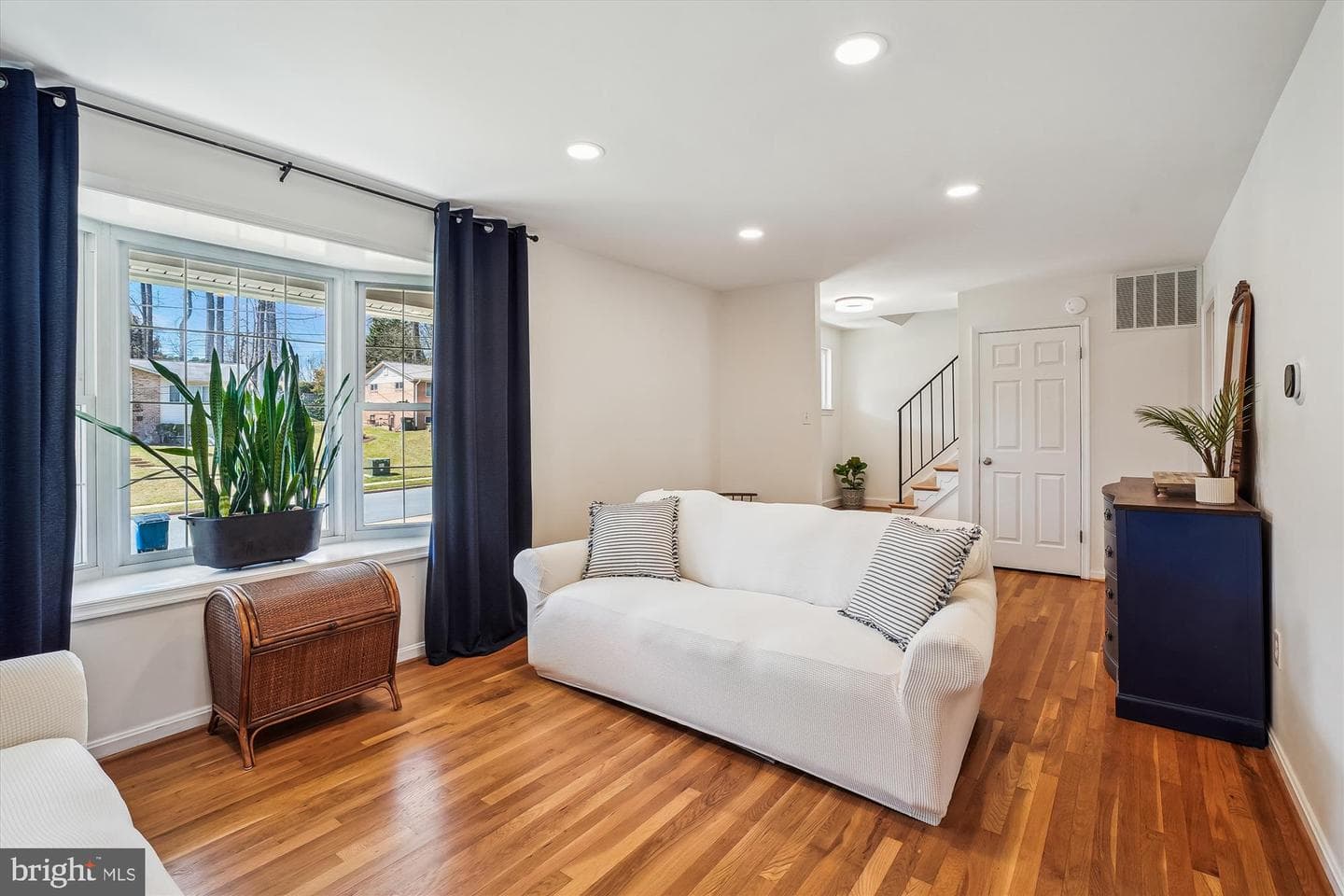 5517 Yorkshire Street photo 5