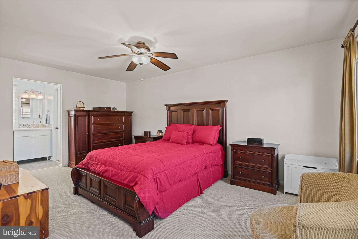 14527 William Carr Lane photo 13