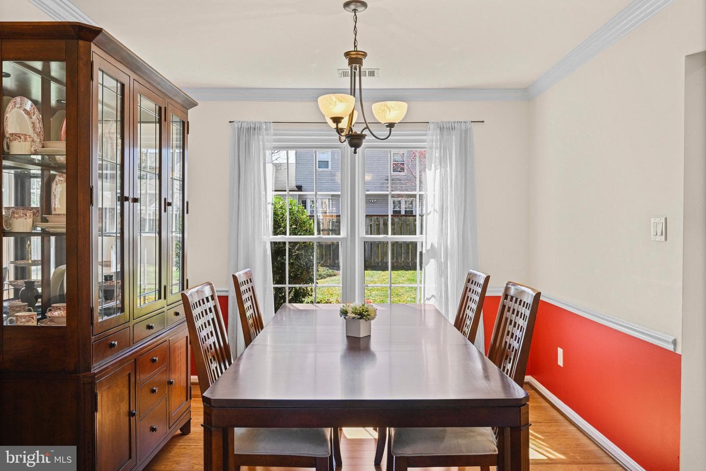14527 William Carr Lane photo 6