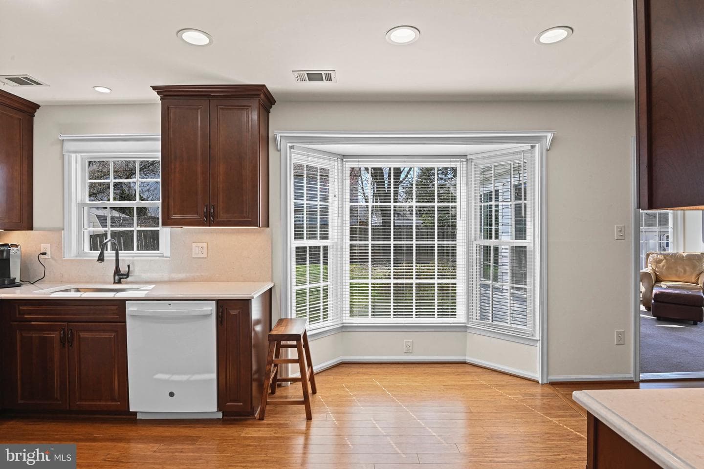 14527 William Carr Lane photo 8