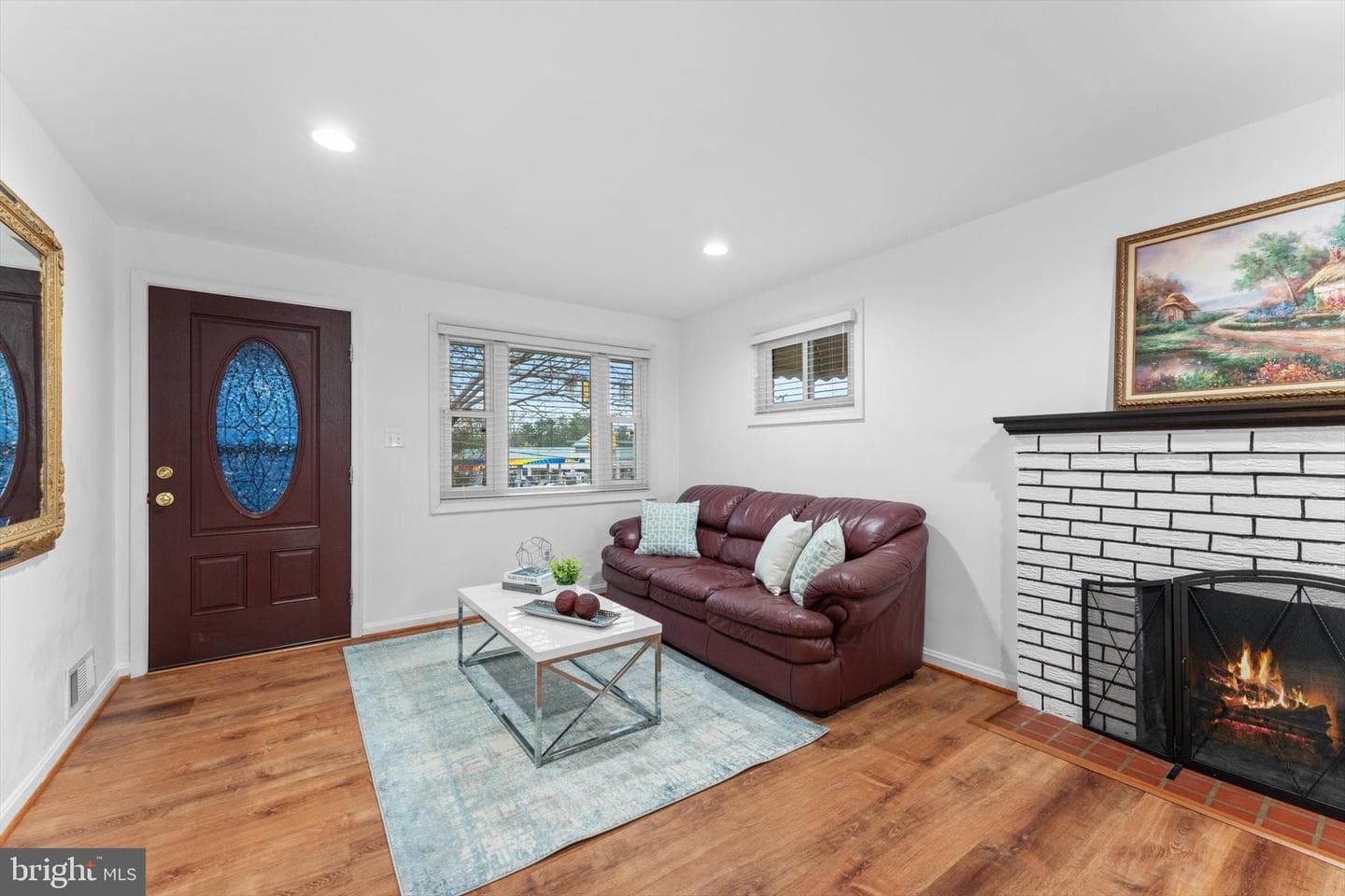 2741 Woodley Place photo 3